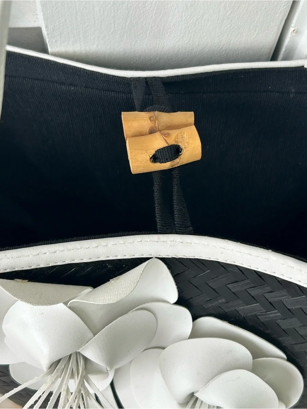 unbranded chic black